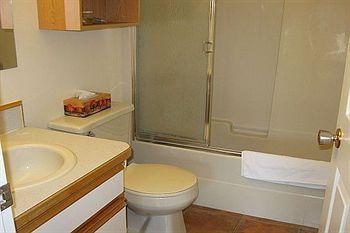 Desert Surfside Waterfront Accommodations 오소유스 외부 사진