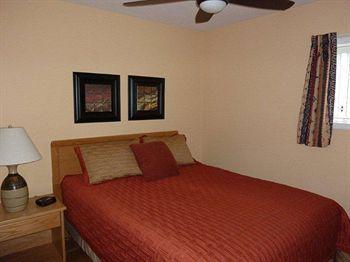 Desert Surfside Waterfront Accommodations 오소유스 외부 사진