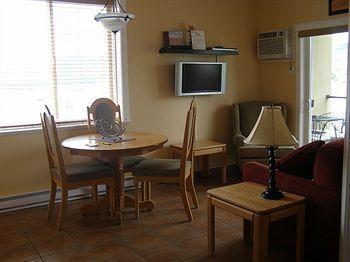 Desert Surfside Waterfront Accommodations 오소유스 외부 사진